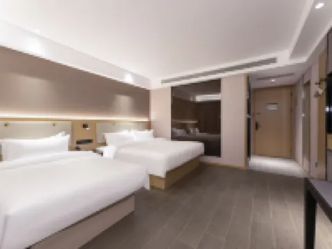 GYA Hotel (Changshu World Trade Plaza Changjiang Road) Hotels near Changshu Railway Station