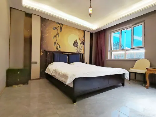 Yining Qingshe Homestay