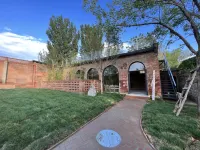 真順·雲放温泉アートホテル