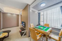 Jieyang Joy Light Luxury Hotel