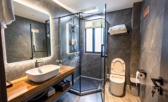 Hezhizhou Chinese Inn