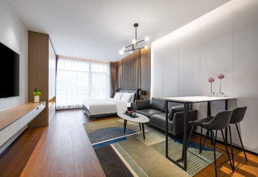 CJIA 서비스 아파트의 현대적인 외관