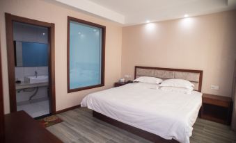 Yicheng Business Hotel