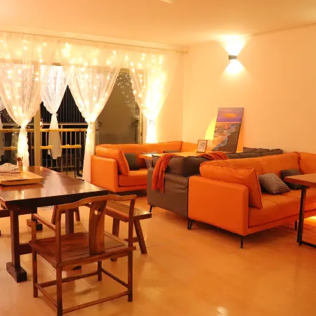 Hidden Dongli Youth Homestay (Vientiane City Subway Station)