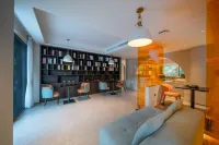 Chongyi No.8 Secret Land New Hakka Light Luxury Homestay