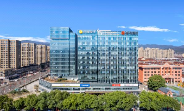 Tai Zhou Xian Ju MaiSon New Century