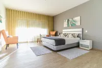 SilverSide Holidays Hotels in Serra do Bouro