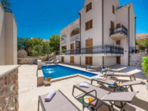 Casa Laurea Hotels in Zaton