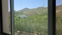 Haidong Ping'an District Youyou Homestay (Airport Branch) - Mountain view