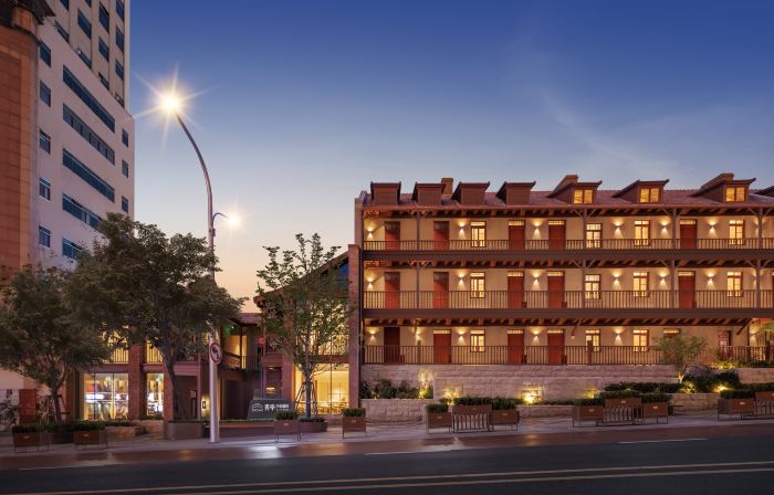 Qingting · Lyric Courtyard Hotel (Zhongshan Road Metro Station, Zhanqiao, Qingdao)
