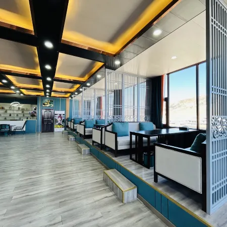 VIP Hotel