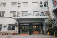 Yixuan Hotel (Yangzhou Jiangdu Branch) Hotels in Jiangdu commercial area