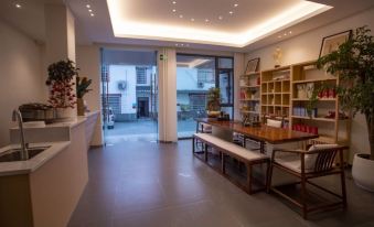 Shanju No.1 Courtyard Homestay