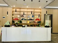 Guhong Hotel - Mountain view