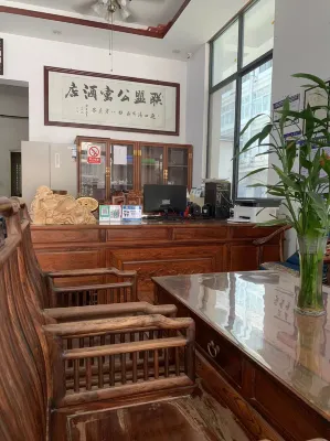 Bayou Union Apartments