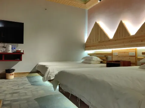 Huangyao Courtyard Inn