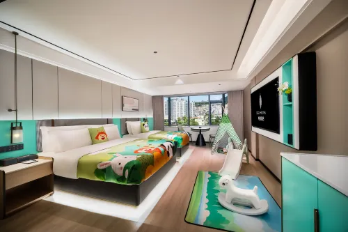 Ezzi Hotel (Lianzhou Panyu Road Branch) Hotels in Lianzhou