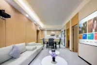 Wheat House Suite Resort Hotel (Chengdu Hongxingqiao Subway Station Branch)