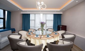 Yinshe Hotel (Chengdu Southwest Jiaotong University Shawan Subway Station)