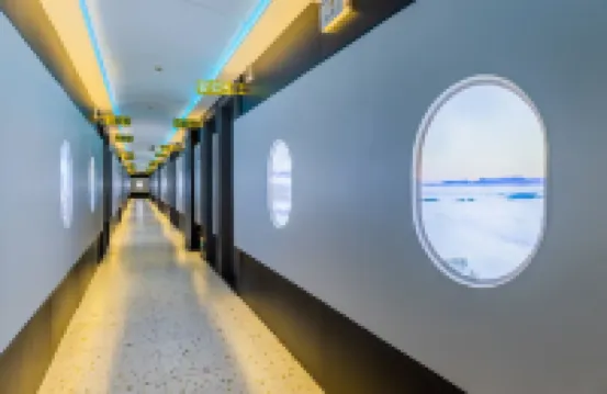 未來飛行日記公寓（彩虹橋地鐵站店）