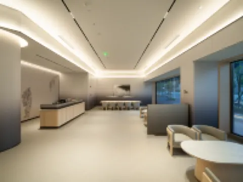 JIホテル（柳州駅東広場）