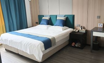 Tonglu Hefengyuan Hotel