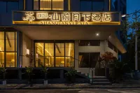Huangguoshu Shanqian Yuexia Hotel