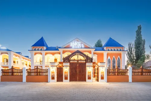 Katyusha B&B (Turks Bagua City Away Street Store)