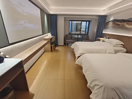 Paro Hotel (Lunda Plaza)