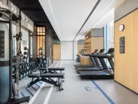 Four Points by Sheraton Guangzhou Bai’e Tan Hotels near Fangcun Metro Station