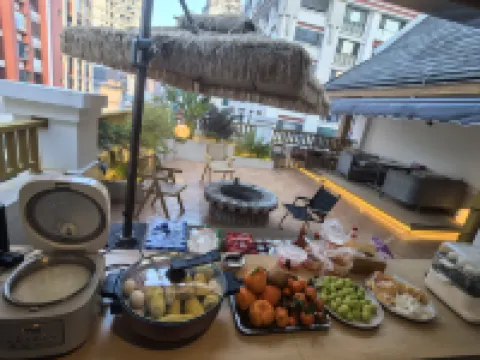 山前月下民宿