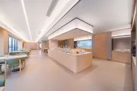 Ji Hotel (Yichang Center Yanjiang Avenue Store)