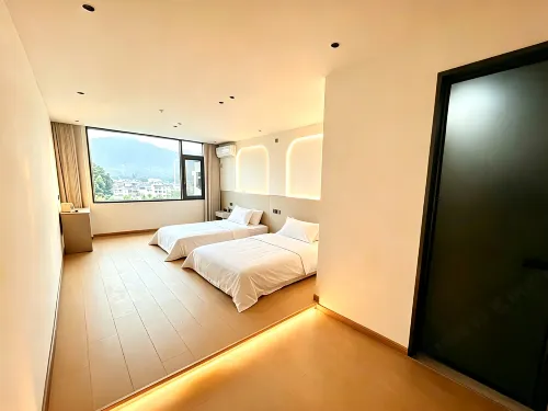 Yinshe Homestay - موقف سيارات