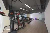 Xingchen Yungu Hotel (Gaoxin Fengqing Park Subway Station)