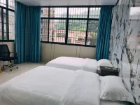 Yunling Mountain Residence Homestay (Mangshan Wuzhifeng) - Pysäköinti