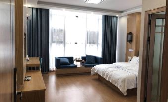 Zhenxiong Tangjia Hotel (Wudezhen Branch)