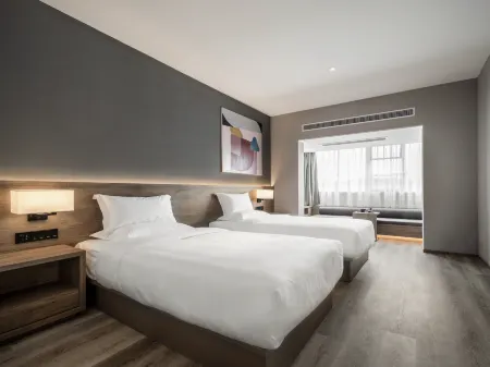 PERFECT HOTEL