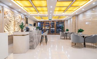 Zunyi Dumei Hotel (International Trade Spring Department Store Shopping Center)