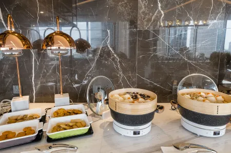 Atour Hotel Ningbo Old Bund Green Space Center Отели рядом с достопримечательностью «Ningbo University of Technology (East Campus)»