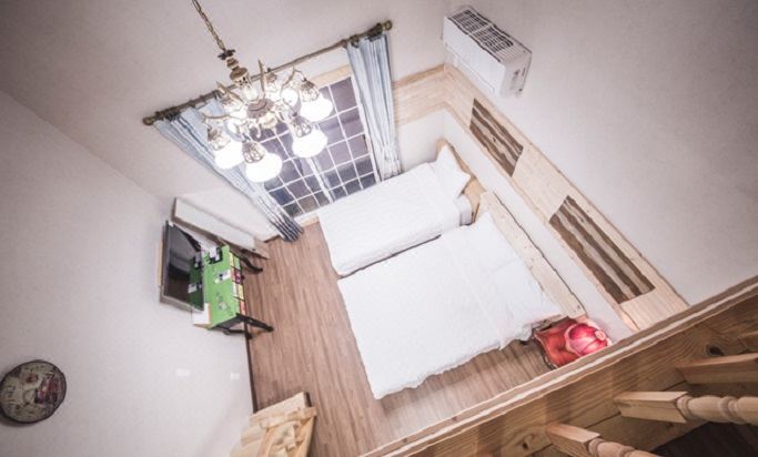 빨간풍차펜션 객실