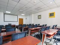喆啡酒店(延安火车站西北局旧址店) - 会议室