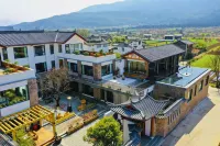 Spend the rest of your life ·Holiday  Snow Mountain Farm Wild Luxury Designer Holiday Homestay Các khách sạn gần Beiyue Temple of Lijiang