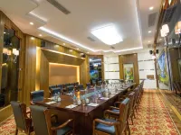 Oriental Land Garden Hotel Отели рядом с достопримечательностью «Парк Ориентал-Лэнд»