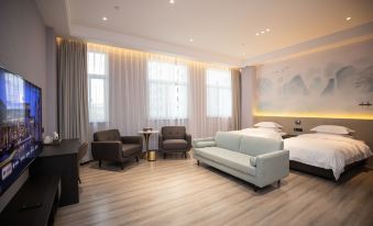 Smart Business Hotel, A Small Town in Hanzhong