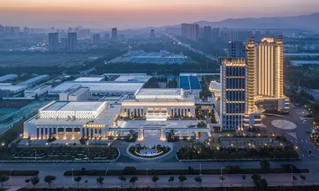 Shandong Hotel Qingzhao Hotel Отели рядом с достопримечательностью «Jinan Engineering Vocational and Technical College (Xiuyuanhe Campus)»