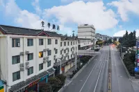 JI Hotel (Lijiang Ancient City) Hotels in Lijiang