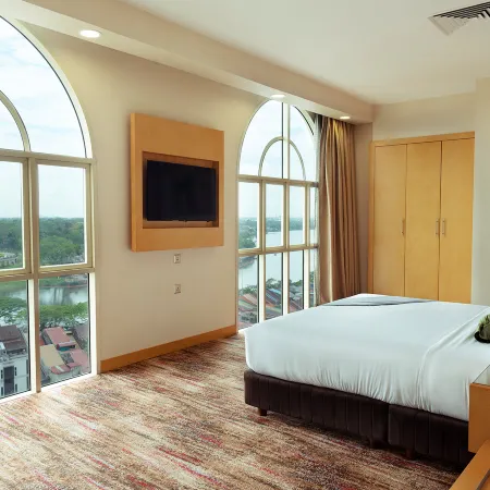 The Waterfront Hotel Kuching