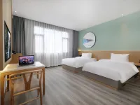 Xiyue Smart Hotel (Yuechi Railway Station Power Century City) Hotels in Yuechi
