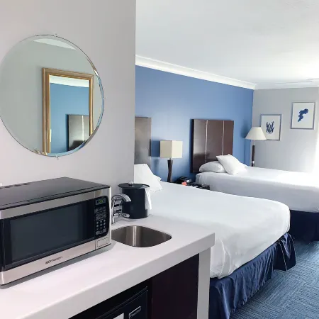 The Pacific Inn