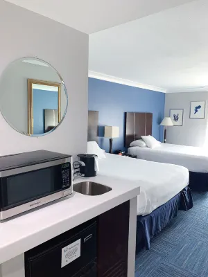The Pacific Inn Hotels in Seal Beach